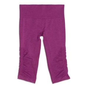 LULULEMON In The Flow Purple Capri Legging